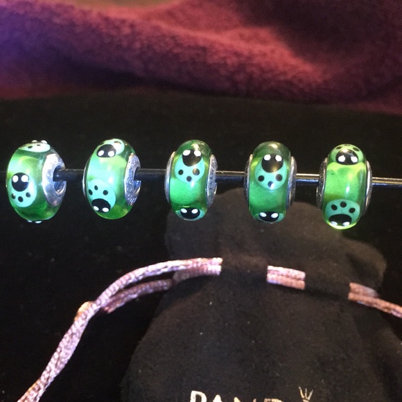 Authentic Pandora charms - Picture 6 of 6